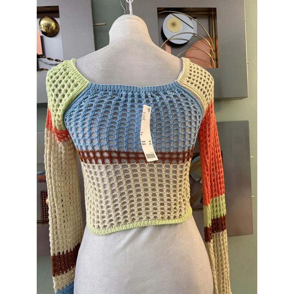 Urban Outfitters crop top Size XS